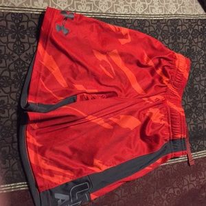 Extra small youth boys under armour shorts.